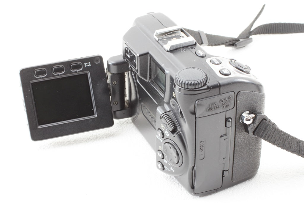 美品◆Nikon COOLPIX 5000