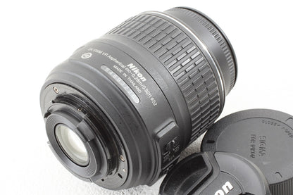 美品◆Nikon AF-S DX NIKKOR 18-55mm F3.5-5.6G VR