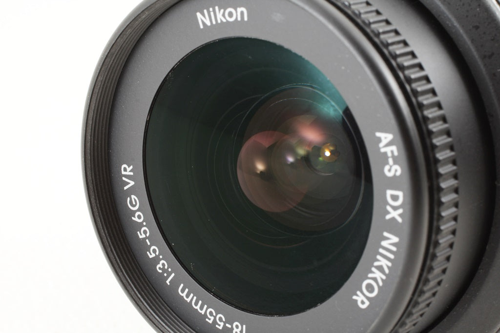 美品◆Nikon AF-S DX NIKKOR 18-55mm F3.5-5.6G VR
