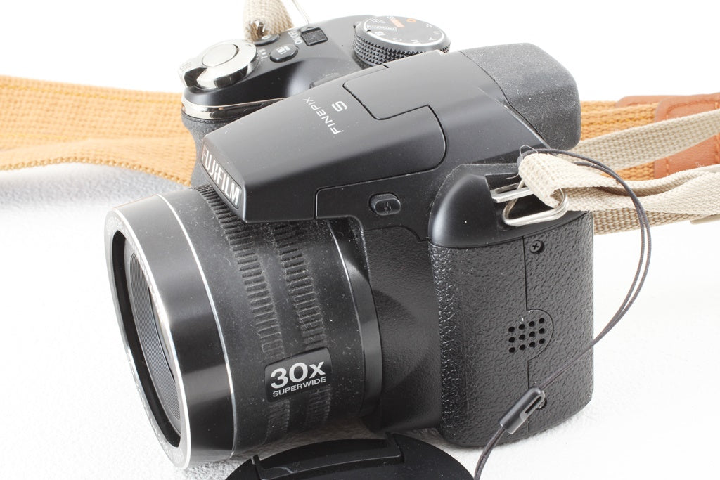 ジャンク品◆FUJIFILM FinePix S4500