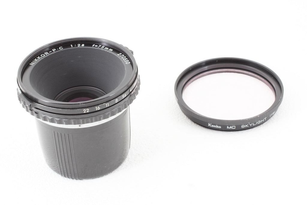 美品◆Nikon NIKKOR-PC 75/2.8 BRONICA用