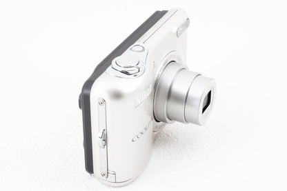 美品◆Nikon COOLPIX L32