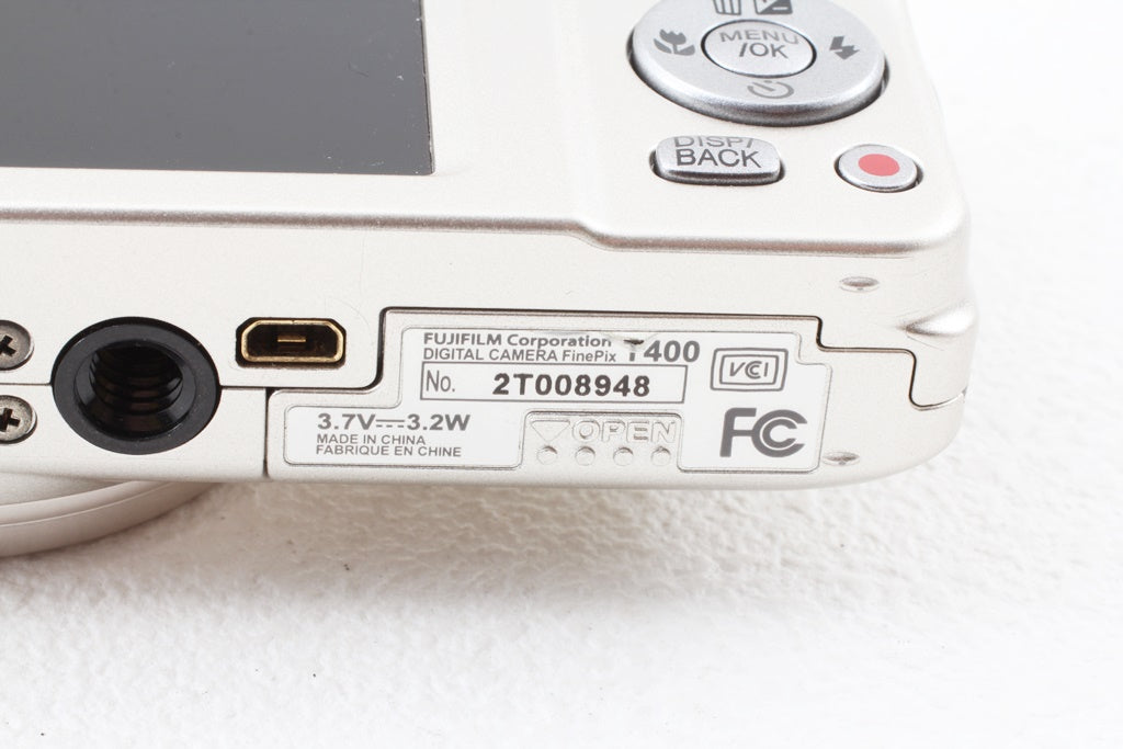 美品◆FUJIFILM FinePix T400