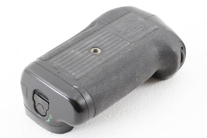 ジャンク品◆Nikon MB-D12 マルチパワーバッテリーパック