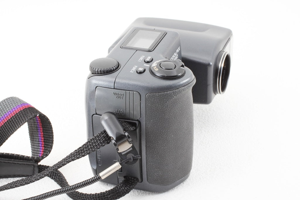 ジャンク品◆Nikon COOLPIX 990