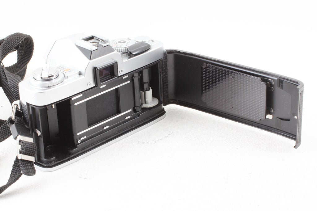 ジャンク品◆Minolta X-7 シルバー MD ROKKOR 50/1.7