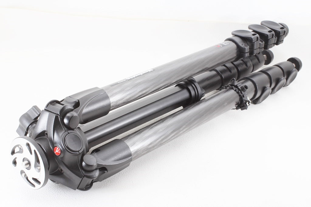 極上品◆Manfrotto MT057C4 カーボン三脚4段