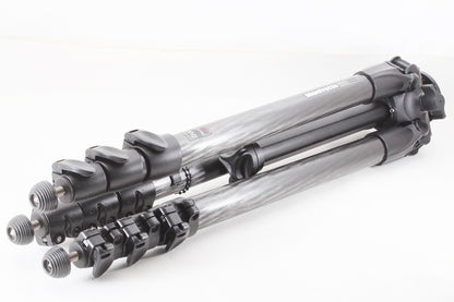 極上品◆Manfrotto MT057C4 カーボン三脚4段