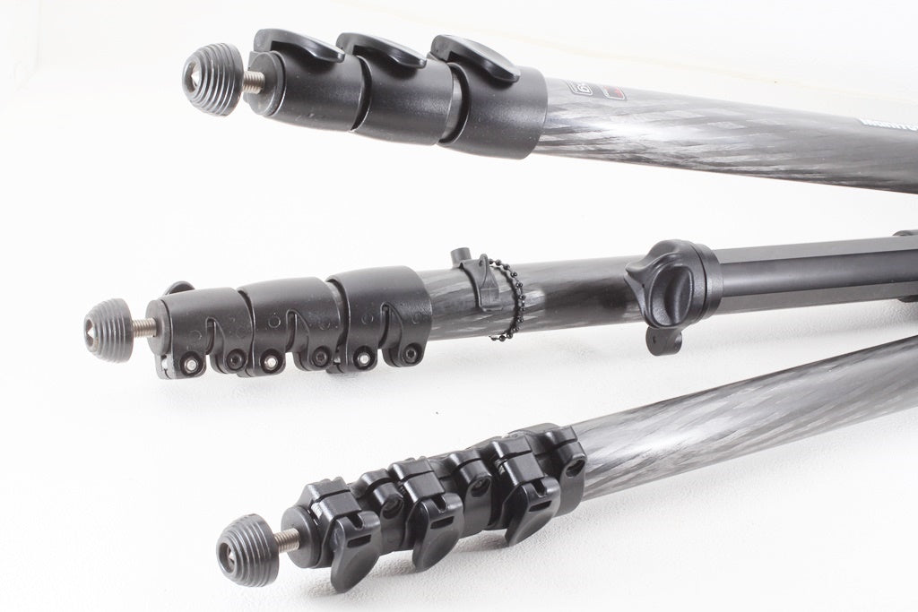極上品◆Manfrotto MT057C4 カーボン三脚4段