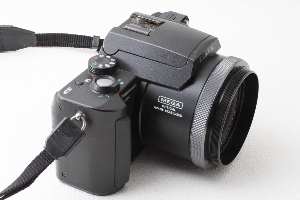 ジャンク品◆Panasonic LUMIX DMC-FZ10