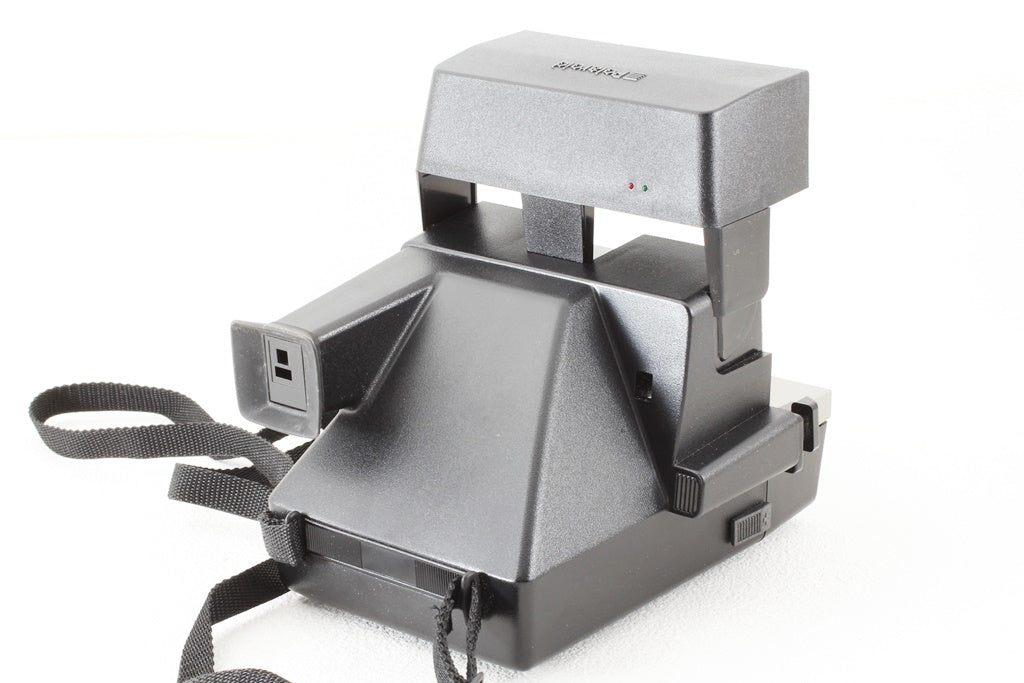 ジャンク品◆Polaroid Sun670 AUTOFOCUS QS