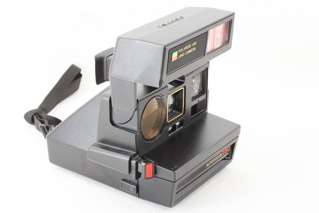 ジャンク品◆Polaroid AUTOFOCUS 660