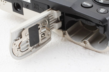 美品◆Nikon COOLPIX L21