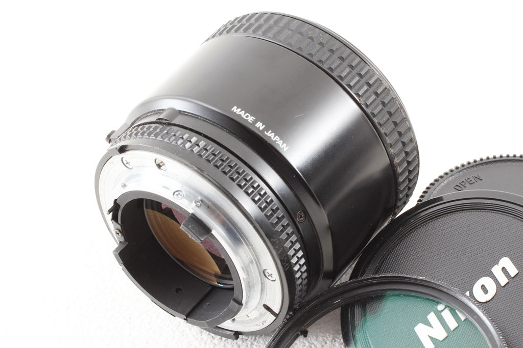 美品◆Nikon AF NIKKOR 85mm F1.8