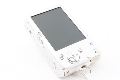 ジャンク品◆Nikon COOLPIX L18