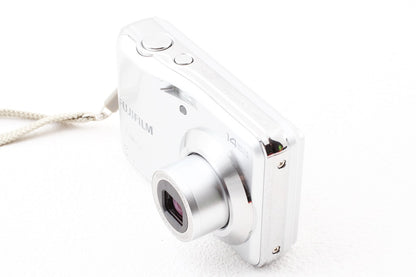 格安品◆FUJIFILM FinePix AV150