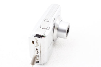 格安品◆FUJIFILM FinePix AV150