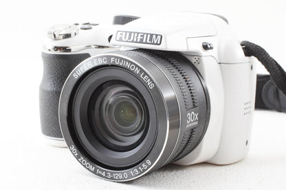 美品◆FUJIFILM FinePix S4500