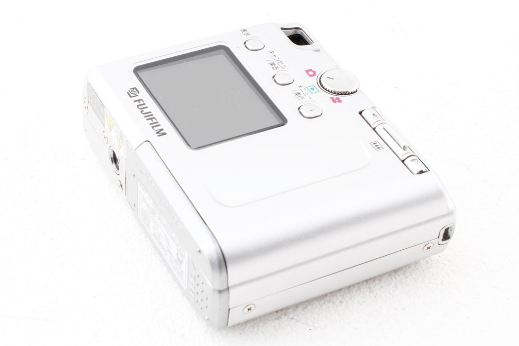 ジャンク品◆FUJIFILM FinePix 40i