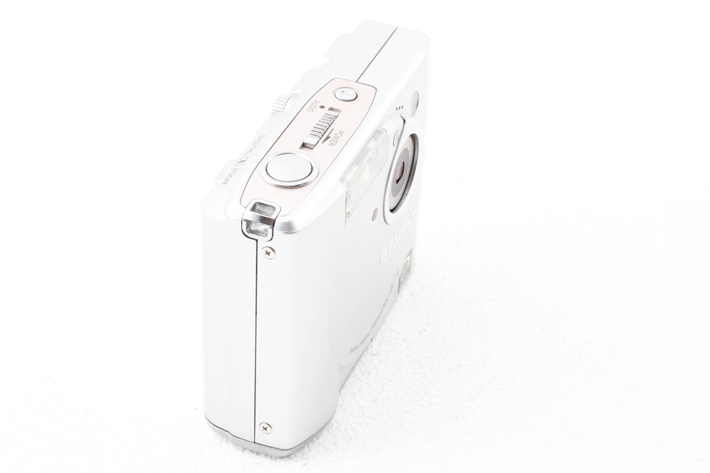 ジャンク品◆FUJIFILM FinePix 40i