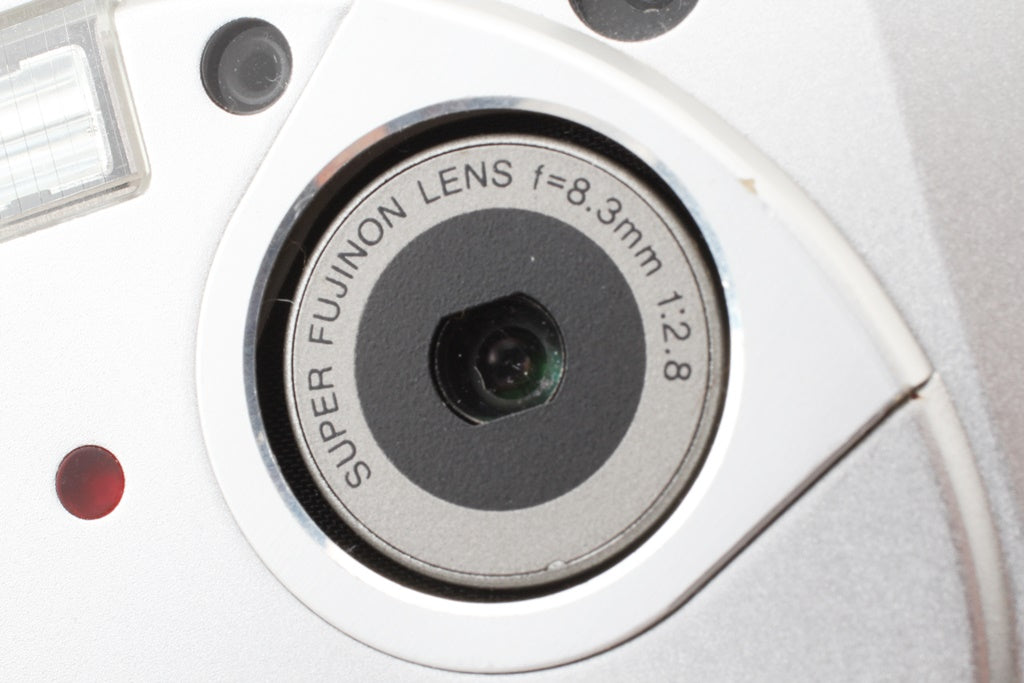 ジャンク品◆FUJIFILM FinePix 40i