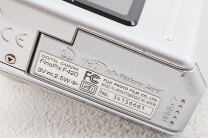 ジャンク品◆FUJIFILM FinePix F420