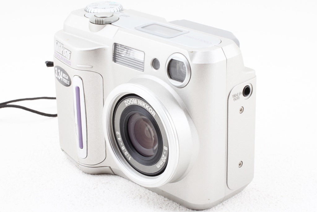 格安品◆Nikon COOLPIX 880