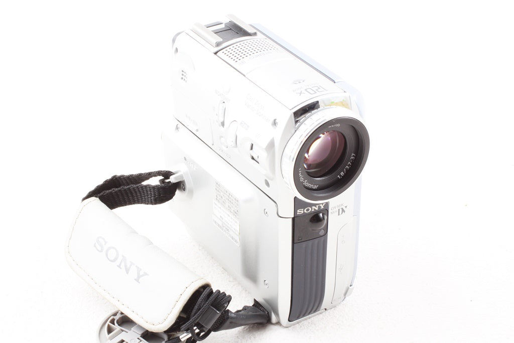 美品◆Sony DCR-PC105K DVハンディカム