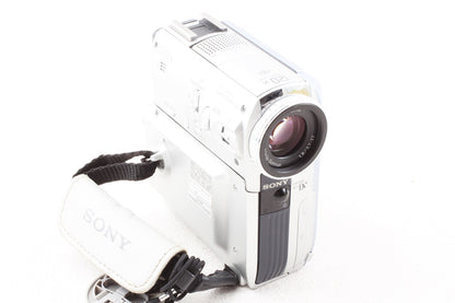 美品◆Sony DCR-PC105K DVハンディカム