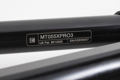 美品◆Manfrotto MT055XPRO3 プロアルミニウム三脚 3段