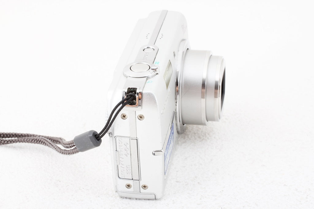 外観美品◆OLYMPUS CAMEDIA FE-200