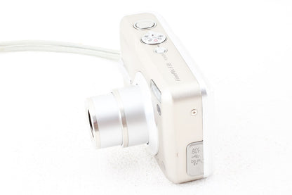 美品◆FUJIFILM FinePix F30