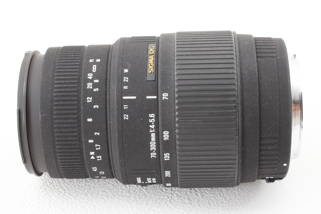 美品◆SIGMA AF 70-300mm F4-5.6 DG MACRO Canon