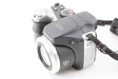 極上品◆FUJIFILM FINEPIX S8100 fd