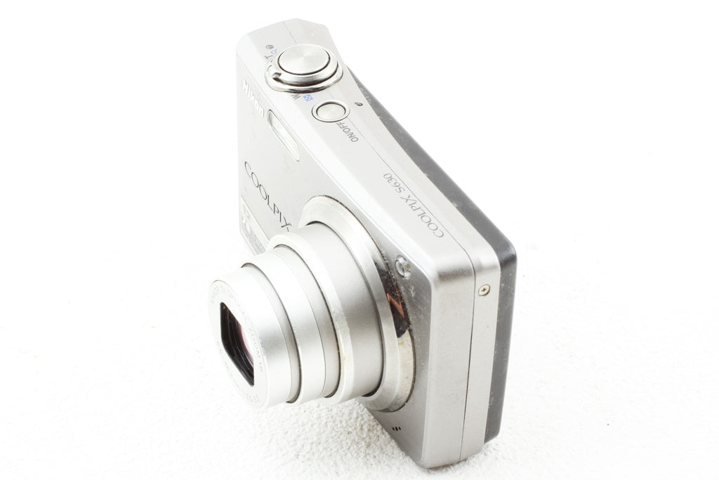 美品◆Nikon COOLPIX S630