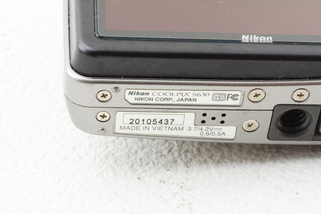 美品◆Nikon COOLPIX S630