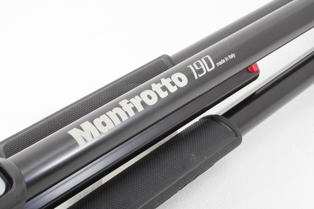 極上品◆Manfrotto MT190XPRO3 プロアルミニウム三脚　3段