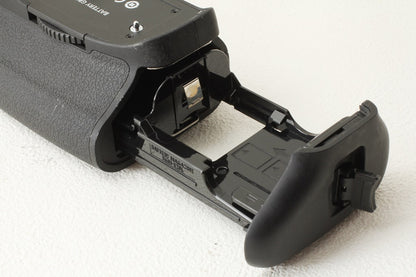美品◆Canon BG-E20 バッテリーグリップ
