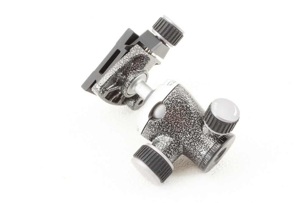 極上品◆GITZO GH1382TQD センターボール雲台トラベラー1型QD