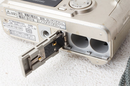 ジャンク品◆Panasonic LUMIX DMC-LC43