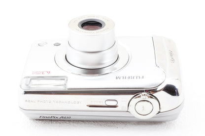 ジャンク品◆FUJIFILM FinePix A610