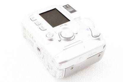 ジャンク品◆Nikon COOLPIX 3100