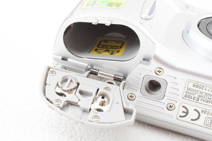 ジャンク品◆Nikon COOLPIX 3100