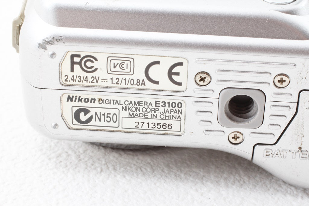 ジャンク品◆Nikon COOLPIX 3100