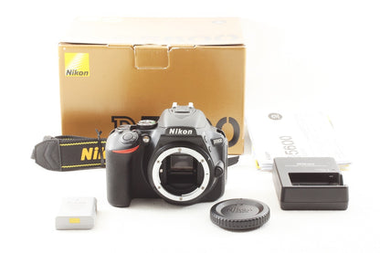 美品◆Nikon D5600 ボディ◆元箱