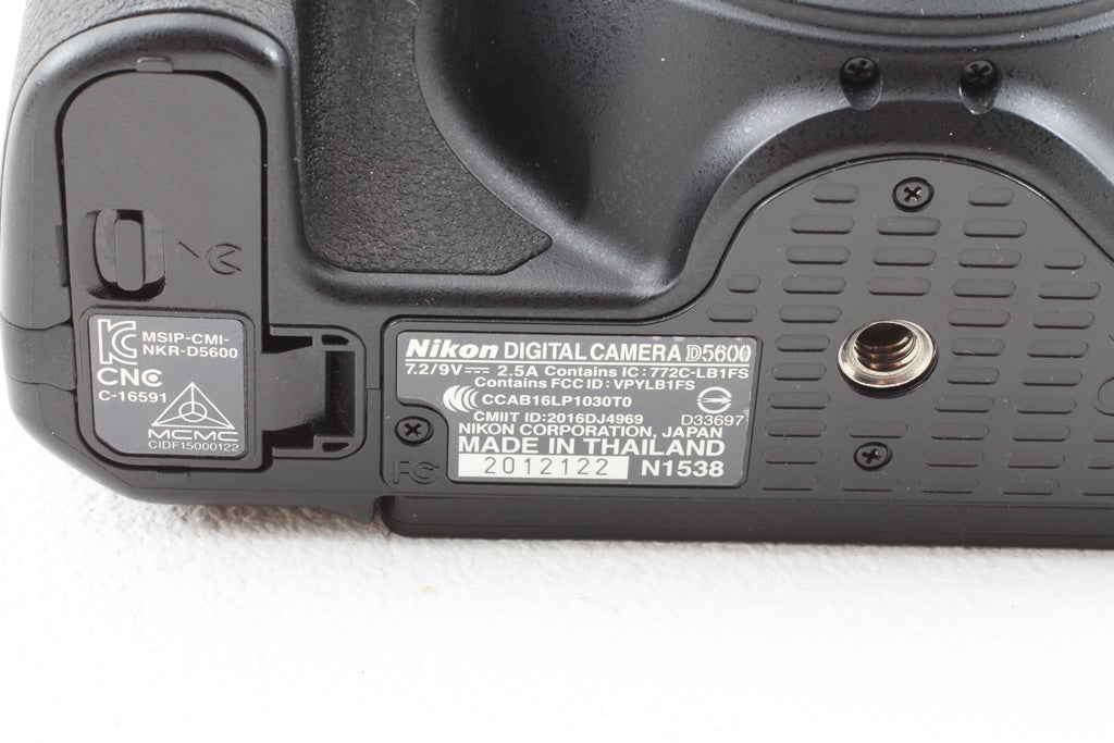 美品◆Nikon D5600 ボディ◆元箱