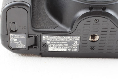 美品◆Nikon D5600 ボディ◆元箱