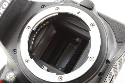 美品◆Nikon D5600 ボディ◆元箱