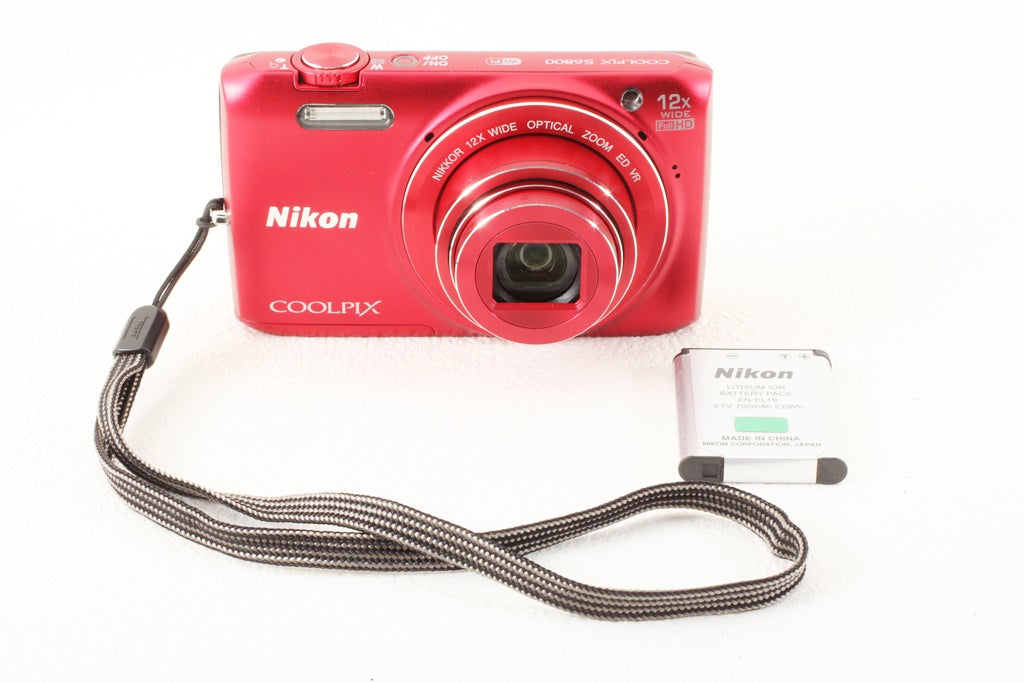 美品◆NIKON COOLPIX S6800