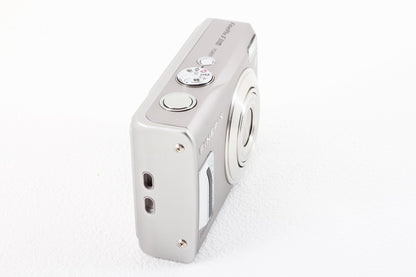 ジャンク品◆FUJIFILM FinePix F31fd